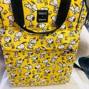 Igloo Yellow Snoopy Patterned Insulated Travel Backpack